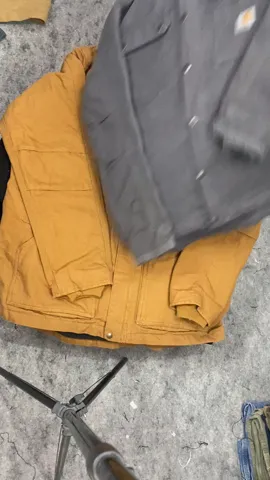 Carhartt deadstock jackets 25 pieces